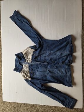 RuffHewn Denim Jacket Womens XL Blue Medium Wash Crochet Lace Yoke Boho ButtonUp